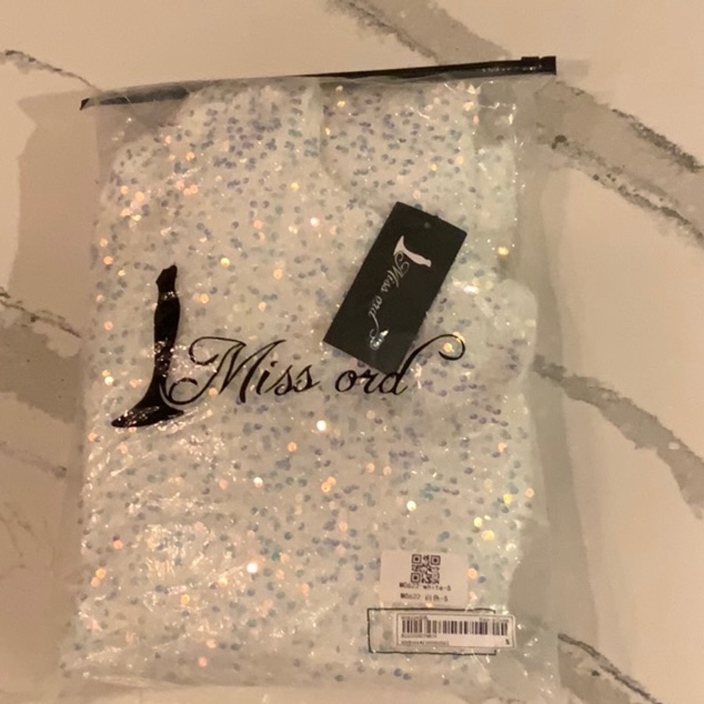 SHEIN Missord Asymmetrical Neck Mermaid Hem Sequin Prom Dres Size: S